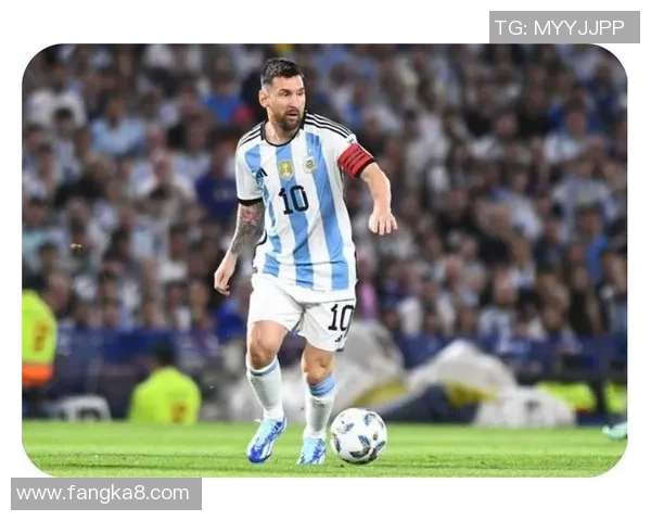 梅西在阿根廷对乌拉圭比赛中精彩演绎马赛回旋技艺的瞬间回顾